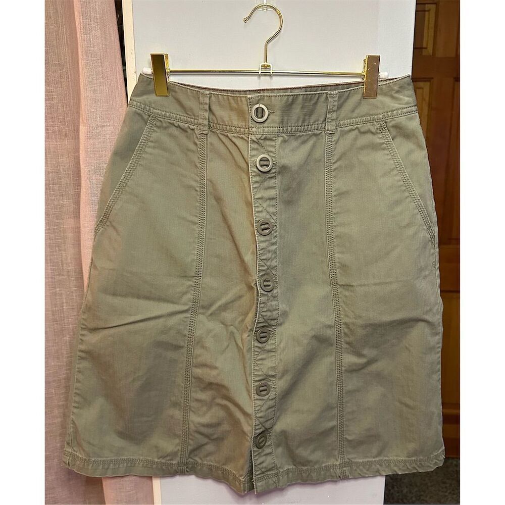 Eddie Bauer Women's A-Line Khaki Skirt Size 6 Knee Length Button-Up Casual Beige